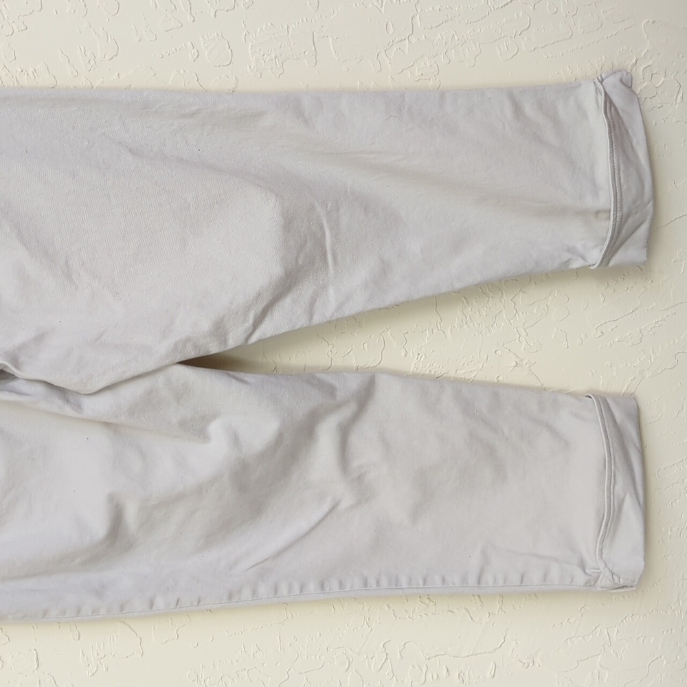 3/$20🌟 LOFT Stretch Khaki Capris Size 8 - Picture 6 of 11